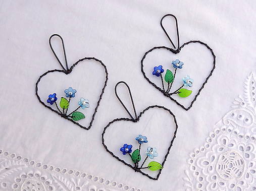 Dekorácie - jarné rozkvitnuté srdiečko - 14281204_