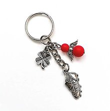 Kľúčenky - Kľúčenka "kopačka" s anjelikom (červená) - 14281333_