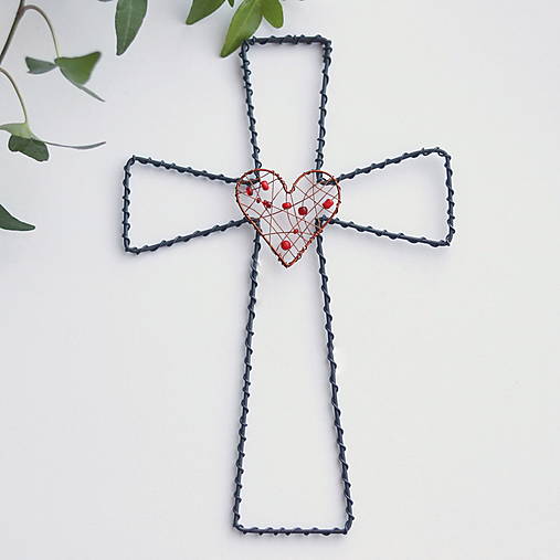  - kríž s medeným srdiečkom 22cm - 14282799_