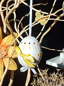 Dekorácie - Voskované vajíčka - biele (Žltá) - 14282855_