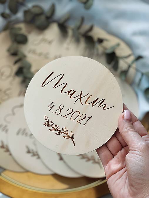 Papiernictvo - Drevený míľnik - Fotorekvizita personalizovaný - 14285639_