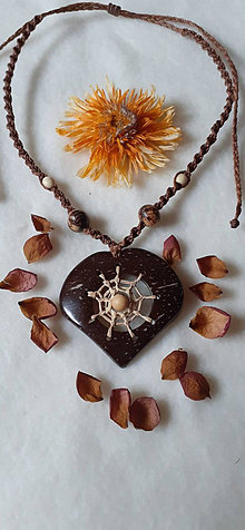 Náhrdelníky - Srdce natural* makrame náhrdelník - 14284545_