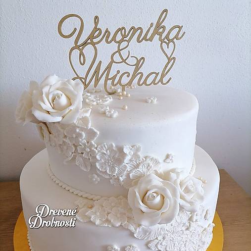 Zápich na svadobnú tortu s menom nevesty a ženícha
