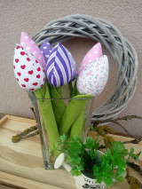 Dekorácie - Jarný textilný tulipán - 14290026_
