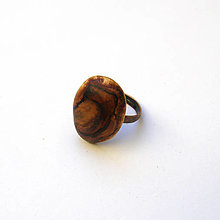 Prstene - Prsteň s dreveným očkom - topoľový kalus - 14293262_