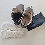 Ponožky, pančuchy, obuv - Vyberateľné vložky/ stielky do BAREFOOT beLenka vlnená plsť  (stielka na vystrihnutie 30 x 100 cm - Biela) - 14297909_
