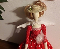 Bábika Tilda Boženka s klobúčikom