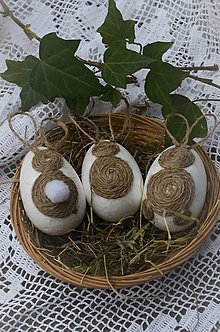 Dekorácie - Veľkonočné vajíčka s jutovým zajačikom - 14318966_