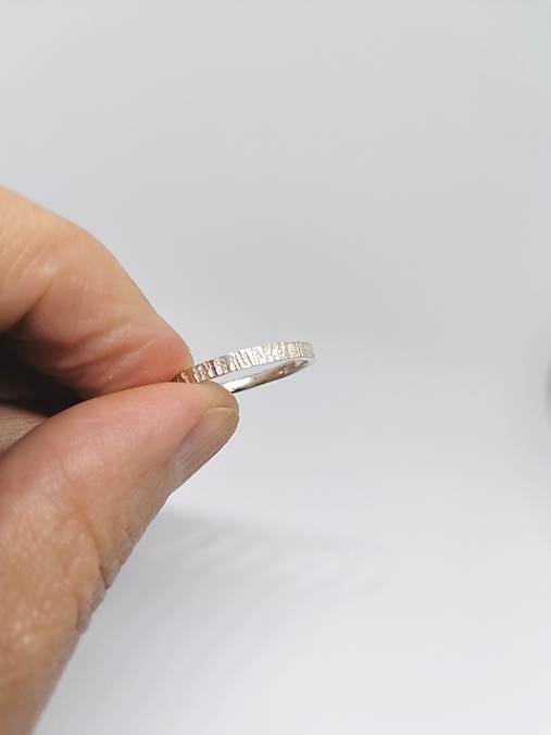 Strieborný prsteň - obrúčka