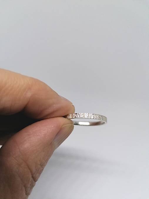 Strieborný prsteň - obrúčka