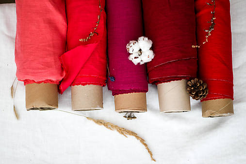 Textil - 100 % ľan predpraný, mäkčený prémiový európsky ľan - cena za 0,5m (malinová Ľ11) - 14318438_