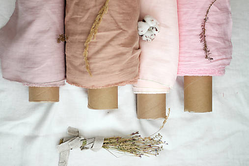 Textil - 100 % ľan predpraný, mäkčený prémiový európsky ľan - cena za 0,5m (marhuľová pena (jemnuliná ružová s marhuľovým nádychom) Ľ34) - 14318510_
