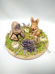 Dekorácie - prírodná veľkonočná dekorácia s levanduľou a zajačikom 25 cm - 14327532_