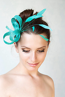 Ozdoby do vlasov - Elegantný fascinátor v jadeitovej zelenej, pre družičky - 14329274_