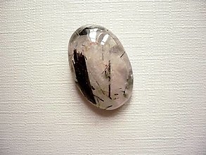 Minerály - Kabošon - turmalín v křišťálu 24 mm, č.6f - 14330436_