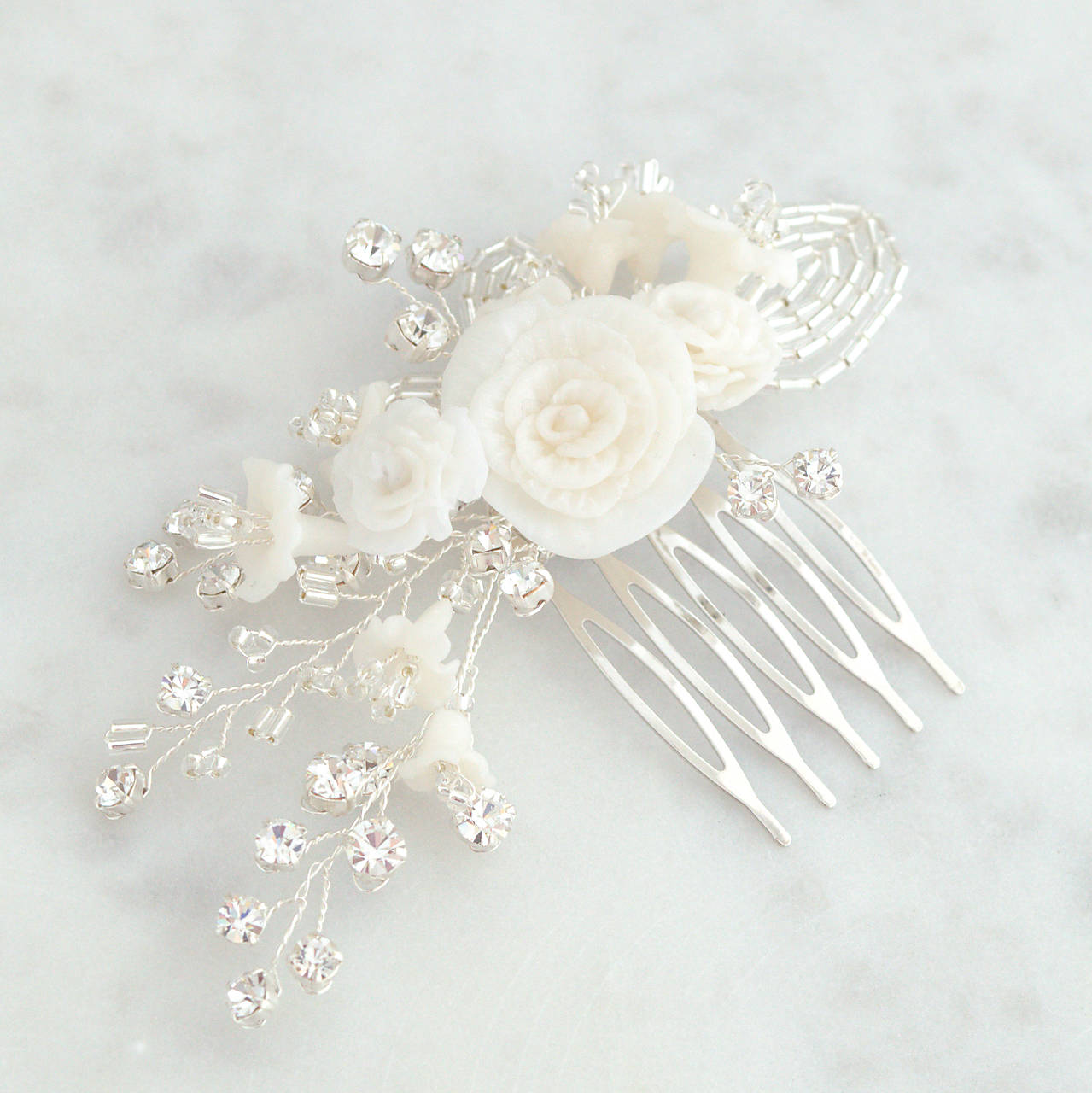 Kvetinkový hrebienok s Preciosa krištáľmi