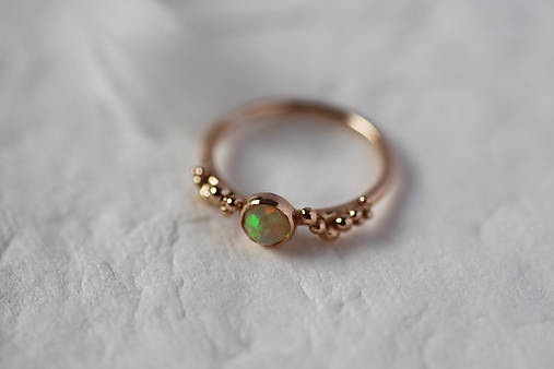 Zlatý prsteň s etiópskym opálom(ružové)- Bokeh Rose Gold Opal