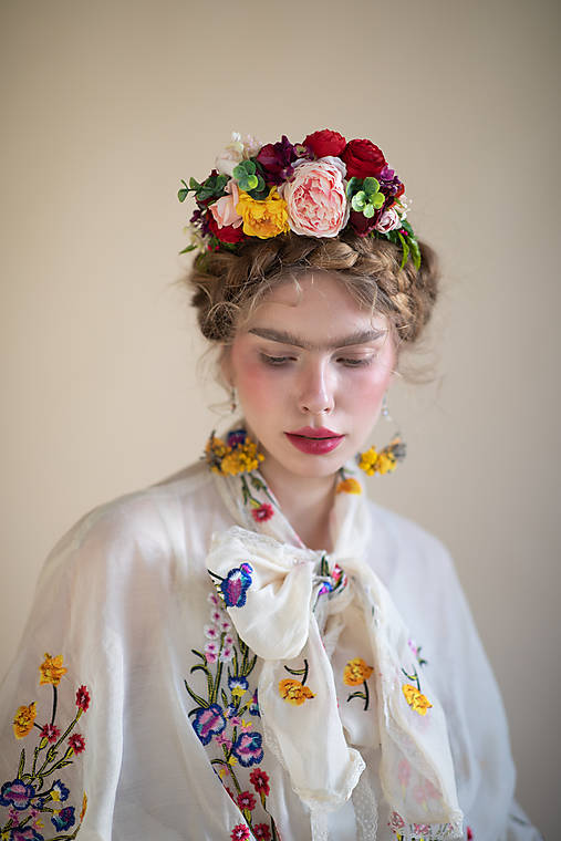 Kvetinová čelenka "Frida" - lúče vášne