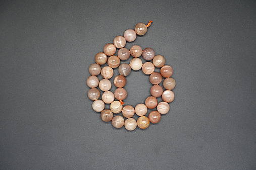 Minerály - Slnečný kameň 4-6-8-10-12 (37ks (10mm) - svetlý) - 14352833_