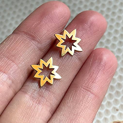 Star AG925 Gold Plated Stud Earrings / Náušnice Hviezdy AG925 pozlatené