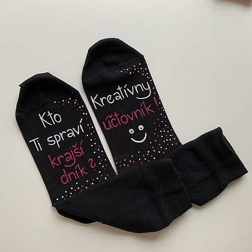 Maľované ponožky pre kreatívneho účtovníka (čierne)