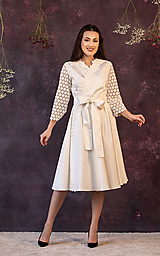 Smotanové bavlnené zavinovacie  šaty so sedmokráskovou krajkou