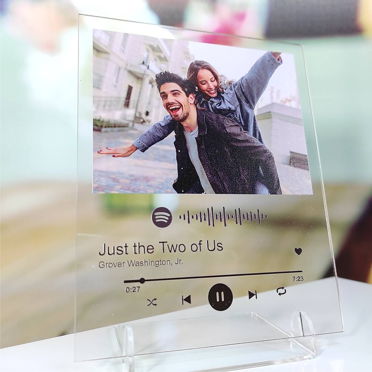 Spotify plaketa so stojanom