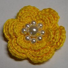 Materiál ručne robený - Kvietky s perličkami (žlté) - 14376555_