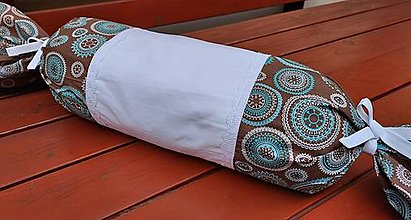 Úžitkový textil - Vankúš valec tyrkysové mandaly na čokoládovej s čipkou - 14379339_