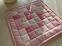 Úžitkový textil - Prehoz alebo  vankúš patchwork vzor ružová so smotanovou ( rôzne varianty veľkostí ) - 14389904_