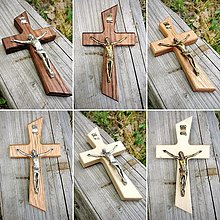 Dekorácie - Svadobný krížik s kovovým Ježišom - 14417297_