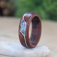 Prstene - Prírodný prsteň s opálom a chir. oceľou - 14421965_