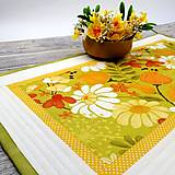Úžitkový textil - Viacfarebný obrus - Krásne to kvitne - 14428002_