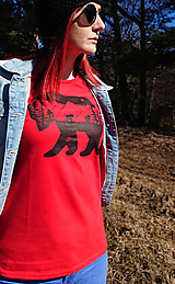 Topy, tričká, tielka - Medvedica "Ingrid" pohodlné- dámske- červené tričko - 14427969_