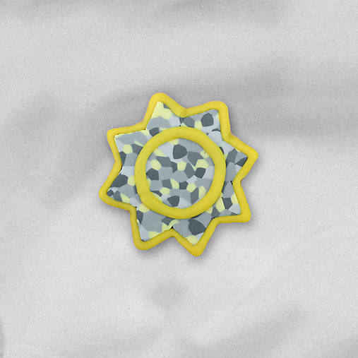 Brošne - Brošňa fľakatá na každé ročné obdobie (leto (slniečko)) - 14426746_