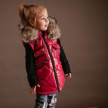 Detské oblečenie - Detská vesta s odjímateľnou kožušinkou - dark pink - 14430452_