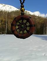 Obrazy - wood Mandala transformácie a mieru - 14431470_