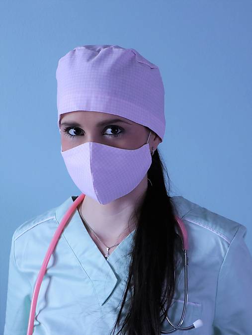 Dizajnová operačná / chirurgická čiapka káro ružové