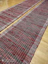 Úžitkový textil - Ručne tkaný koberec, 70 x 400, mix bordó - 14438020_