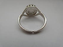 Prstene - Prsteň so záhnedou - 14437416_