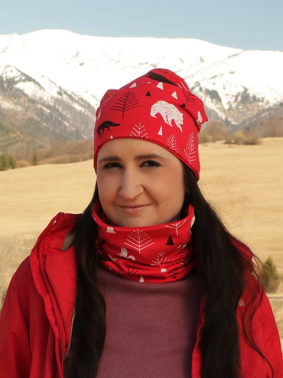 Lesné zvieratá červené čiapka, nákrčník alebo set