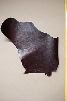 Suroviny - Zbytková koža tmavohnedá lesklá so štruktúrou 2–2,5 mm (kus č. 6) - 14444117_