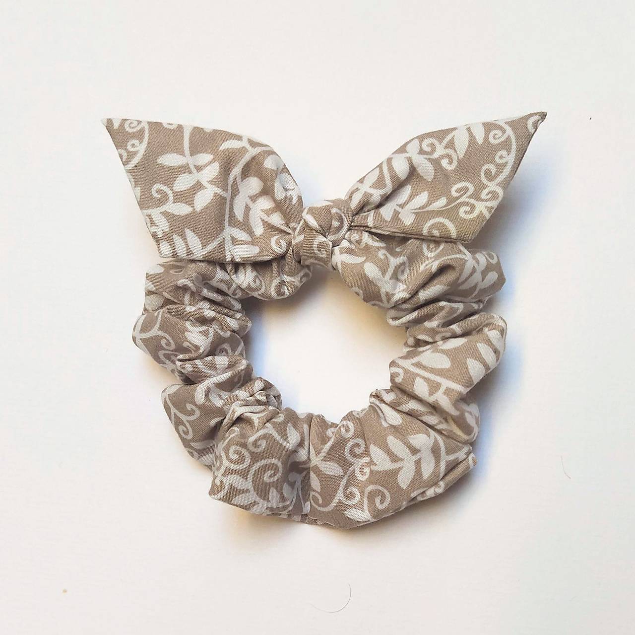 Scrunchie bavlnená (béžová)