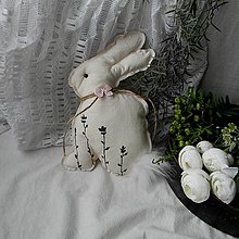 Dekorácie - Veľkonočný zajačik-dekorácia - 14456116_