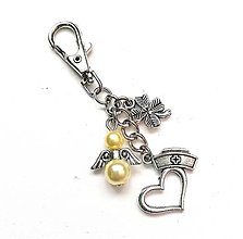 Kľúčenky - Kľúčenka "sestrička" s anjelikom (žltá) - 14460953_