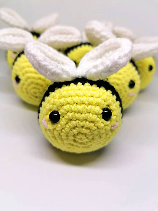 Hračky - Včielky-malé - 14461646_