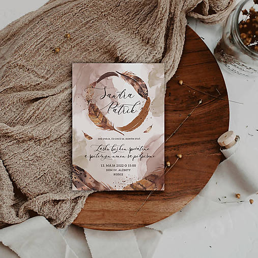 Papiernictvo - Svadobné oznámenie - Boho hnedé pierka - 14467975_
