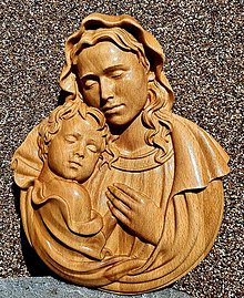 Dekorácie - Drevorezba Panna Mária s Ježiškom - 14469408_