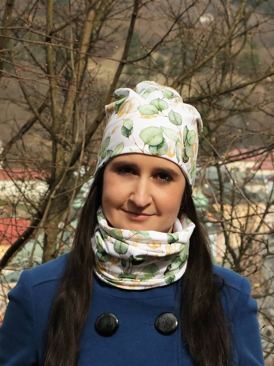 Eucalyptus čiapka, nákrčník alebo set biely