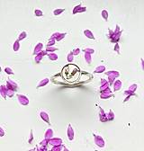 Prstene - Prsteň so sušeným kvetom v rámiku - 14472585_